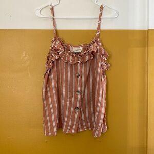 Universal Thread Loose Crop Top